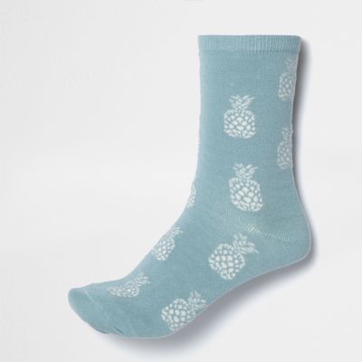 Light blue pineapple print socks